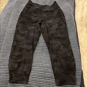 lululemon athletica Kids Black Camouflage Joggers
